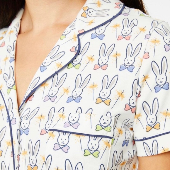 Roller Rabbit Other - Roller rabbit celebration bunny’s polo pajamas